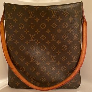 Popular Louis Vuitton Looping GM Auth.